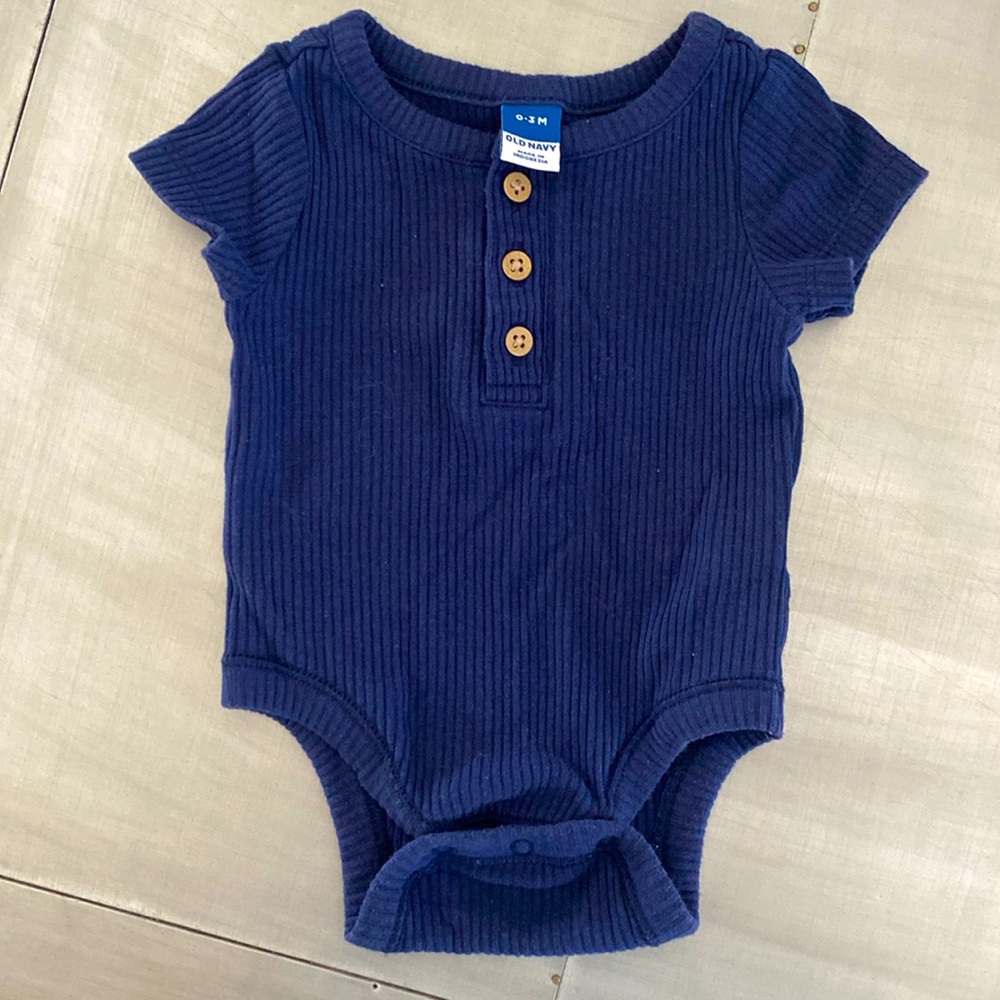 Old navy ribbed button front onesie